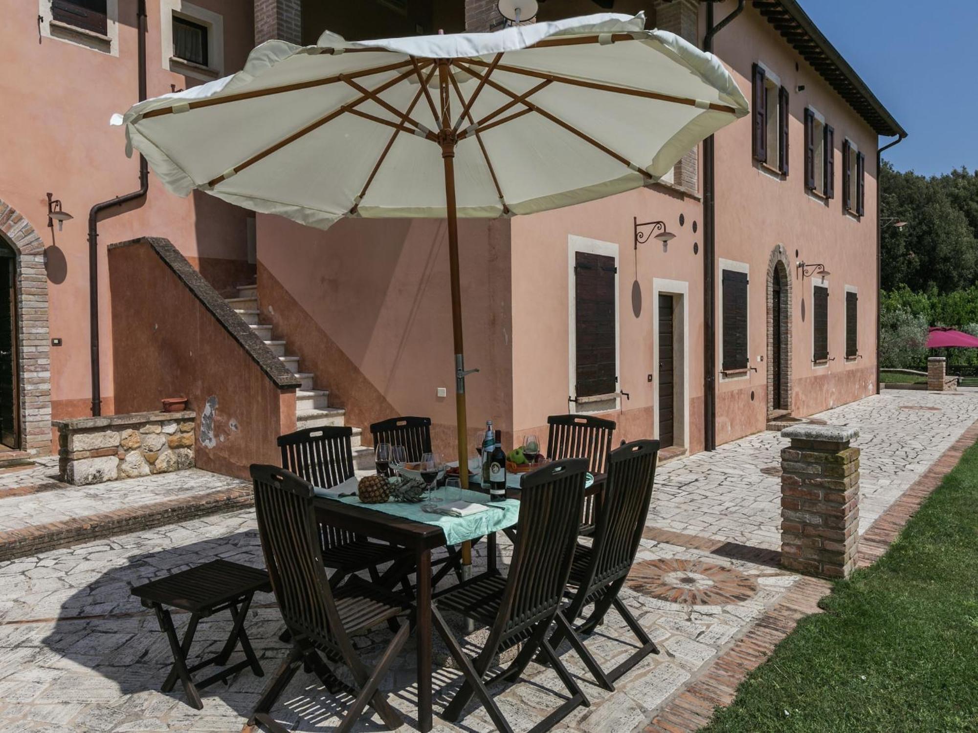 Elegant Apartment Only 1 Hour From Rome Narni Exteriér fotografie