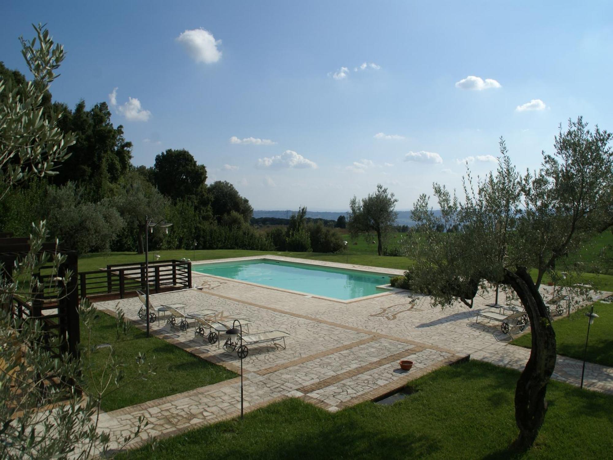 Elegant Apartment Only 1 Hour From Rome Narni Exteriér fotografie