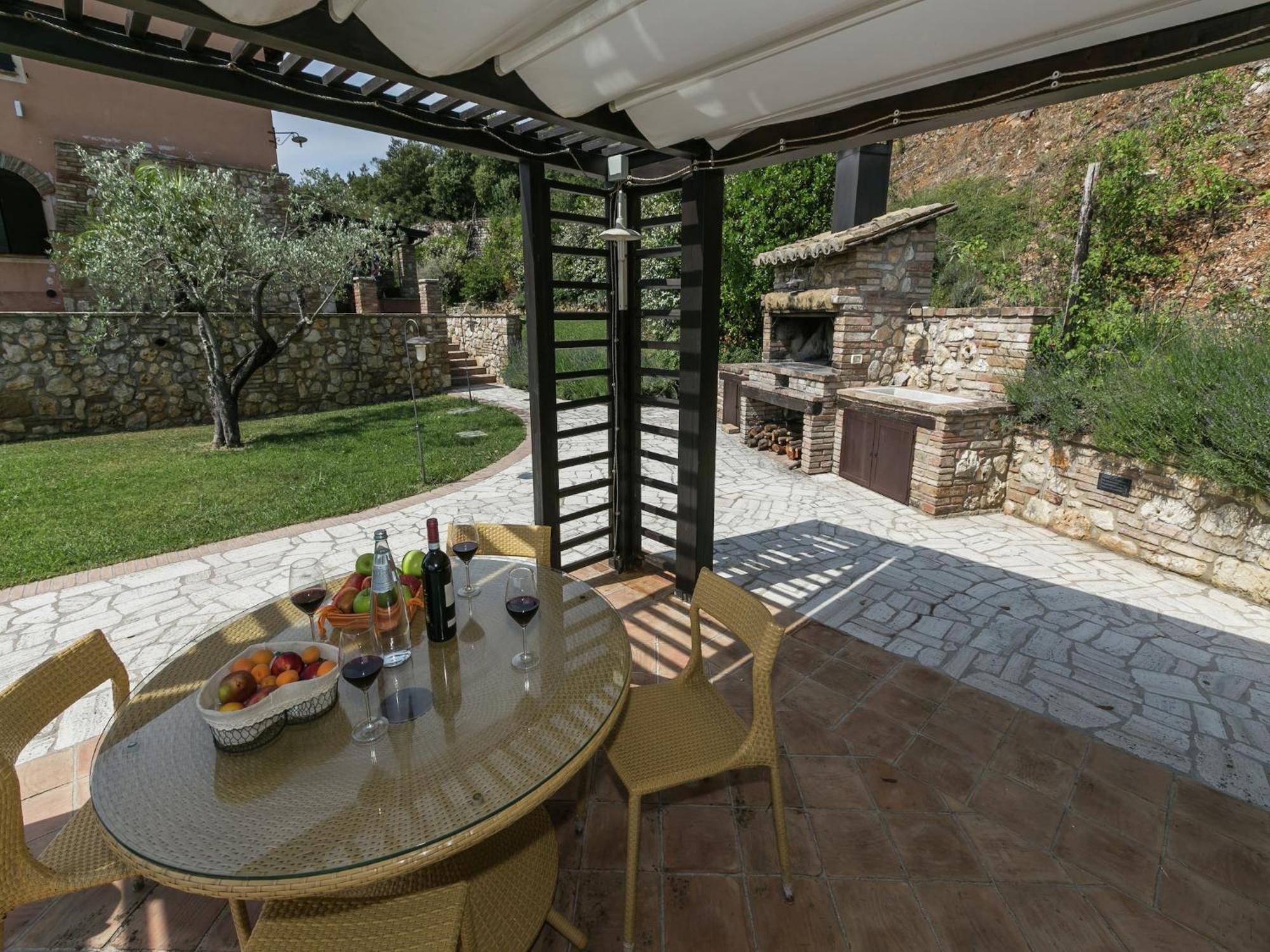 Elegant Apartment Only 1 Hour From Rome Narni Exteriér fotografie